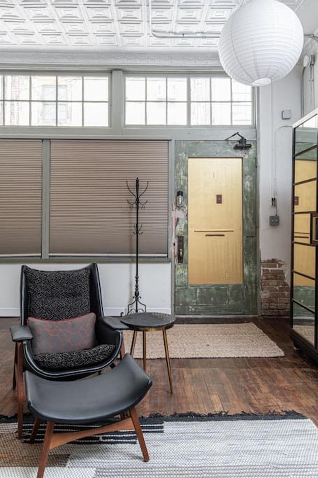 High-design Downtown Loft Apartment *